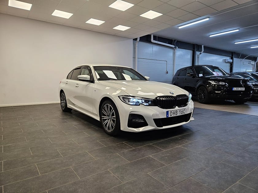 Bild 5 av BMW 330e Sedan M Sport Steptronic 292hk Navi Backkamera Drag