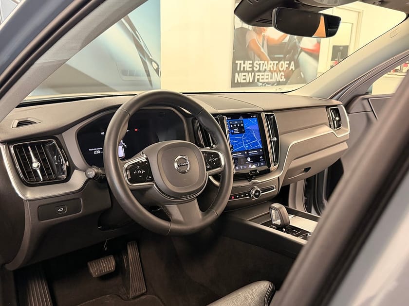 Bild 4 av Volvo XC60 B4 AWD Adaptiv farthållare Rattvärme Drag