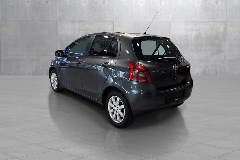 Bilde 3 av Toyota Yaris 5-dørs 1.4 D-4D 5-trinns manuell Sol Sprint