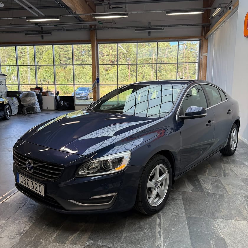 Bild 5 av Volvo S60 D4 Momentum Värmare PDC Bak Läder Kamrem bytt!