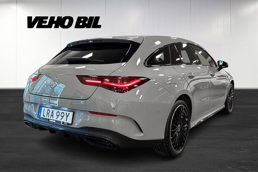Bild 3 av Mercedes-Benz CLA 250 e Shooting Brake AMG 360° Drag Distronic Burmester