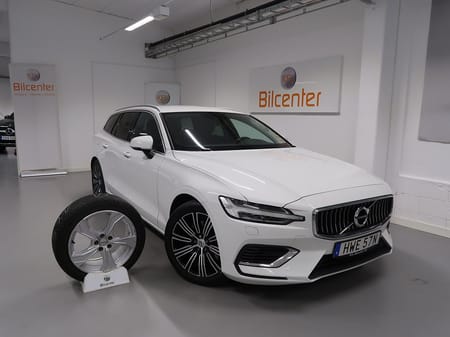 Volvo V60 Recharge T6 AWD V-Däck ingår Drag-Kamera-Navi-Värmare-V