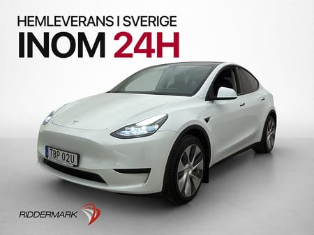Tesla Model Y Standard Range RWD Pano Autopilot En-Brukare