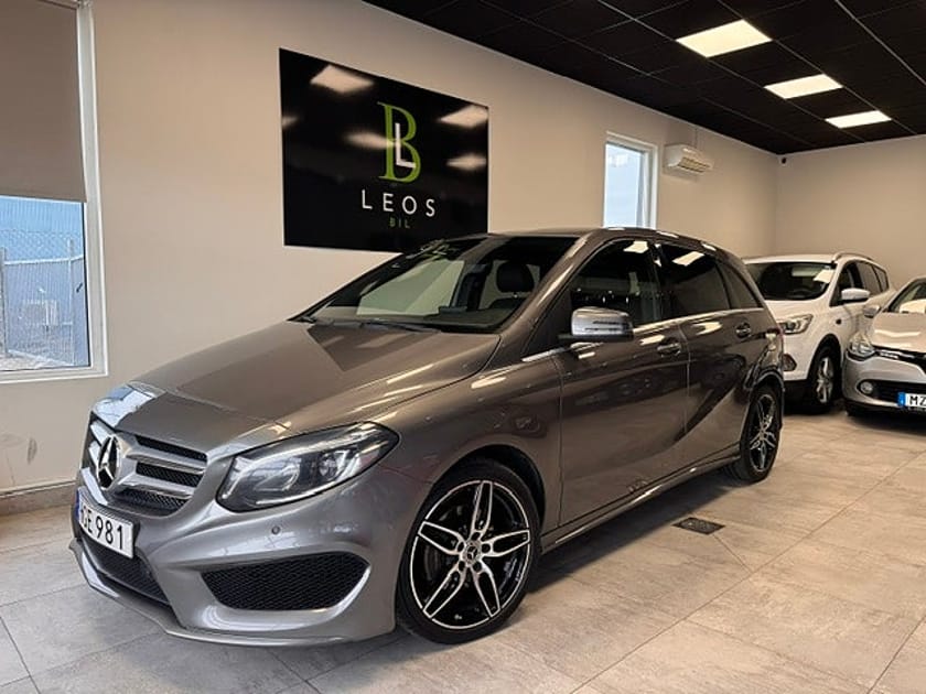 Bild 1 av Mercedes-Benz B 180 d AMG Sport 1 Brukare  B-kamera/ Drag