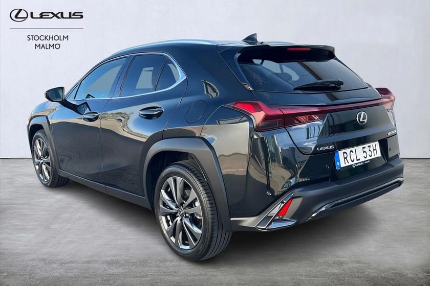 Bild 2 av Lexus UX 300h F Sport Design 199hk Navigator Fjärrvmare Apple Carplay .