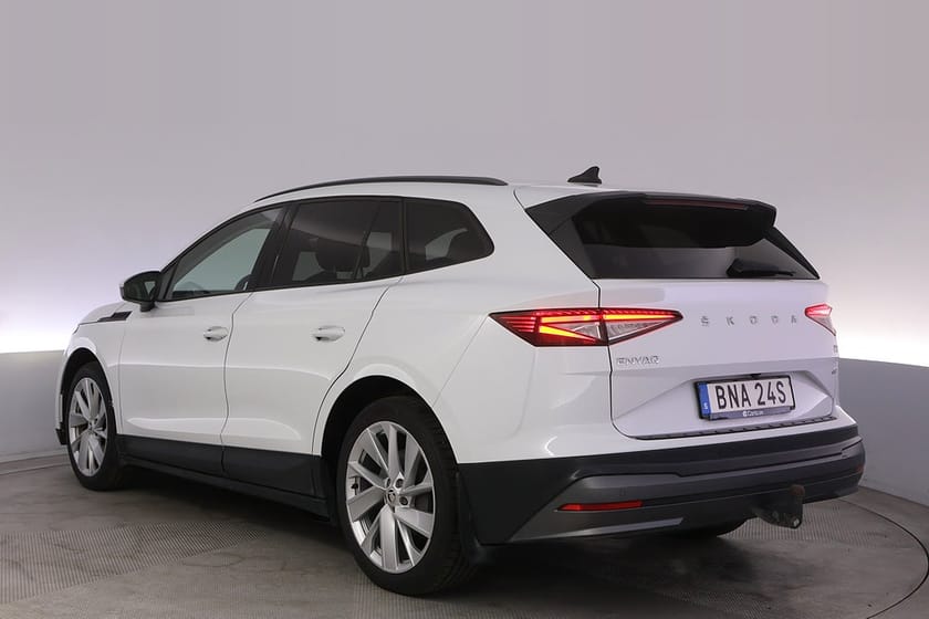Bild 4 av Škoda Enyaq iV 60 Skoda Pano Elstol Kamera BSM Matrix Drag