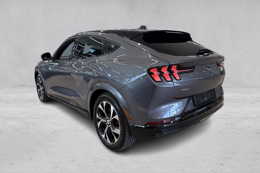 Bilde 3 av Ford Mustang Mach-E Long Range AWD LR 540KM First Edition |Pano|Oppv.Ratt|Hengerfeste