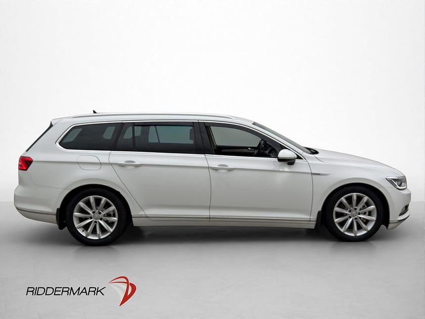 Bild 4 av Volkswagen Passat Sportscombi TDI 4M Executive Skinn Drag Kamera Värmare