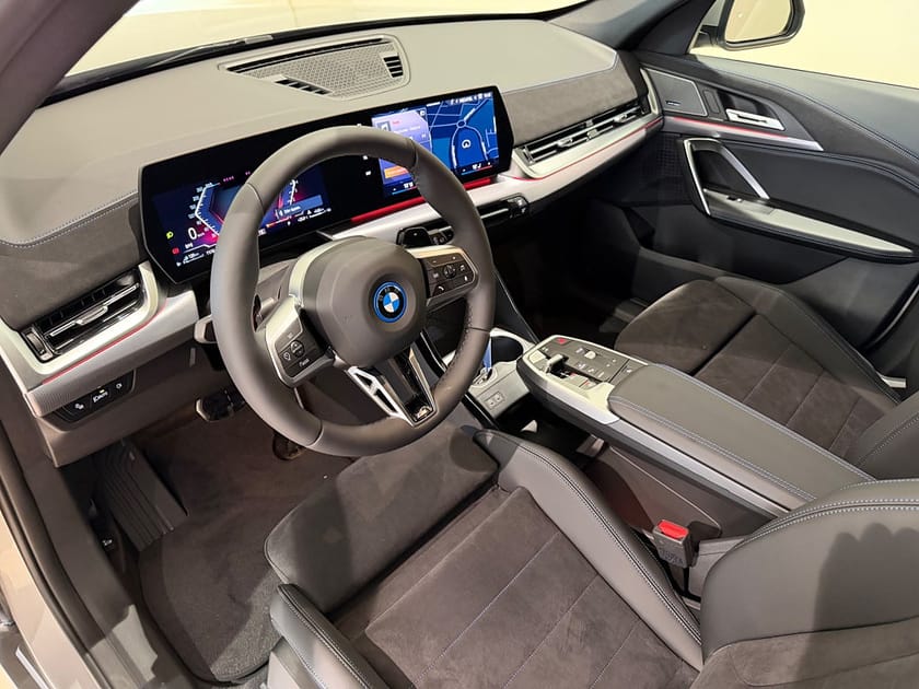 Bild 4 av BMW X1 xDrive25e xDrive 25e, M-Sport, Drag, Värmare, Adpt Fart, Elstolar