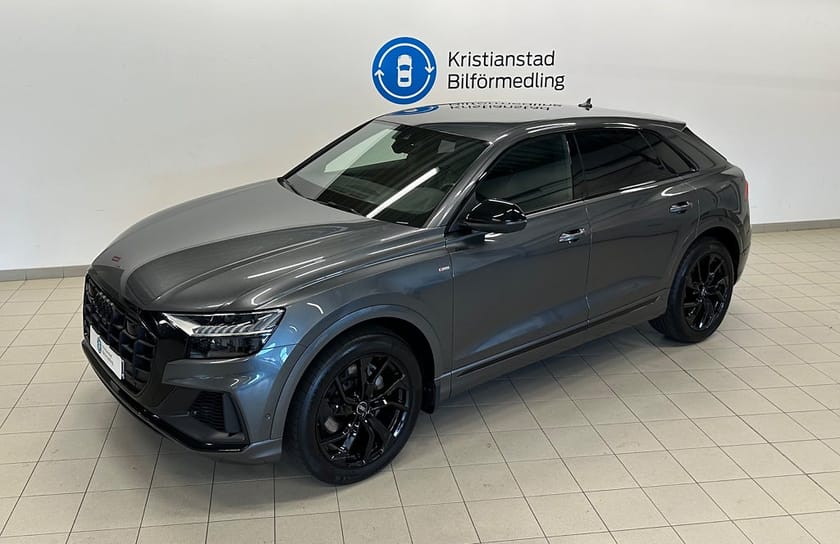 Bild 3 av Audi Q8 55 TFSI quattro Aut. S-Line Selection, Svart Optikpkt.