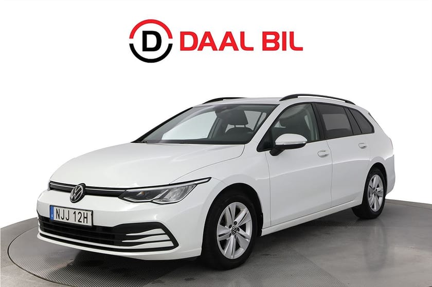 Bild 1 av Volkswagen Golf Sportscombi 1.5 eTSI 131HK COCKPIT DRAG VÄRMARE B-KAM