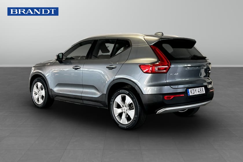 Bild 4 av Volvo XC40 D4 AWD Momentum Pro Edition