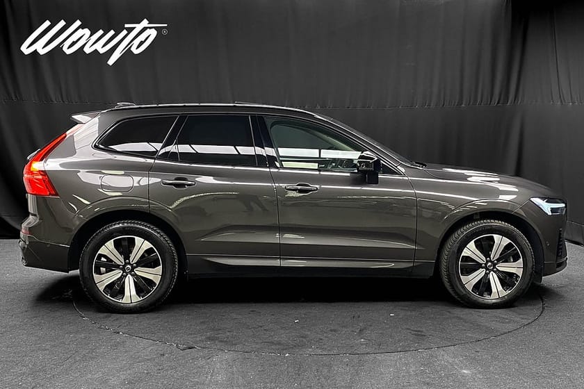Bild 3 av Volvo XC60 Recharge T6 AWD 350HK Plus Dark /Pano /360