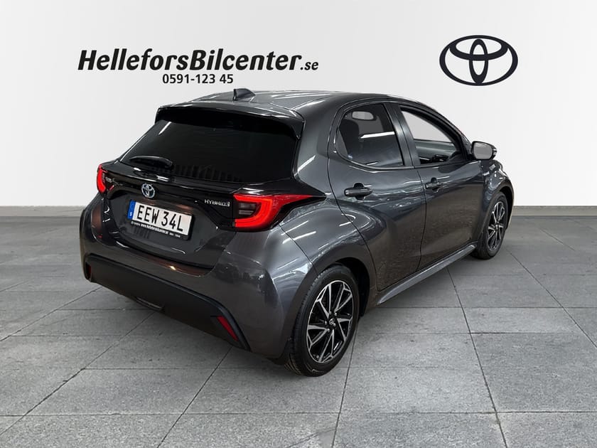 Bild 2 av Toyota Yaris Hybrid Active Plus Motorv Vhjul Vhjul Carplay Rattv
