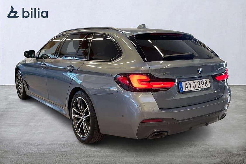 Bild 2 av BMW 520d xDrive Touring M Sport HiFi Aktiv Fart. Värmare Drag