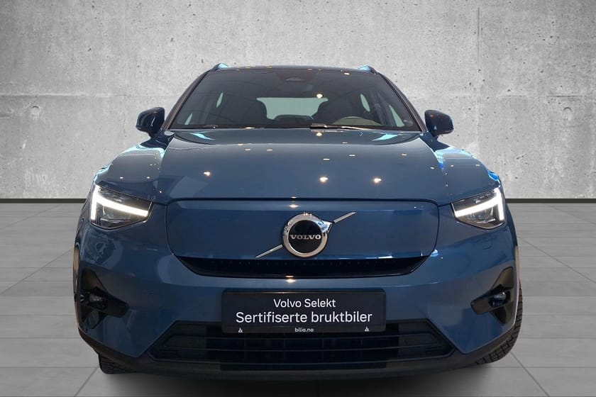 Bilde 2 av Volvo XC40 Recharge Twin Plus, Semielektrisk henger feste ++