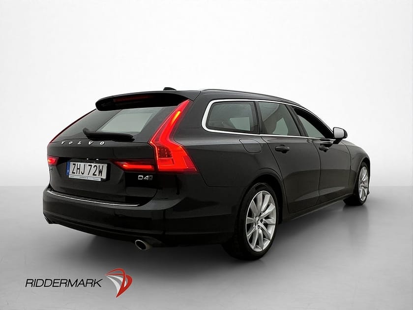 Bild 5 av Volvo V90 D4 190hk AWD Momentum Värmare VOC Kamera Skinn