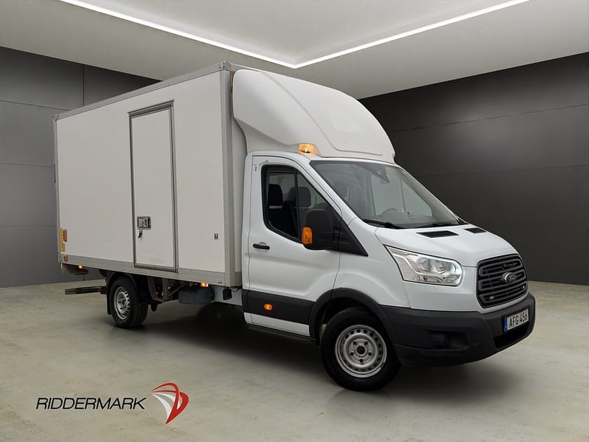 Bild 1 av Ford Transit 350 Chassi Cab BAKGAVELLYFT Värmare A/C 3-Sits Sidodörr Moms