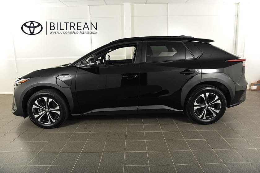Bild 2 av Toyota bZ4X