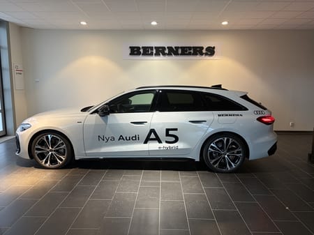 Audi A5 Avant e-hybrid quattro