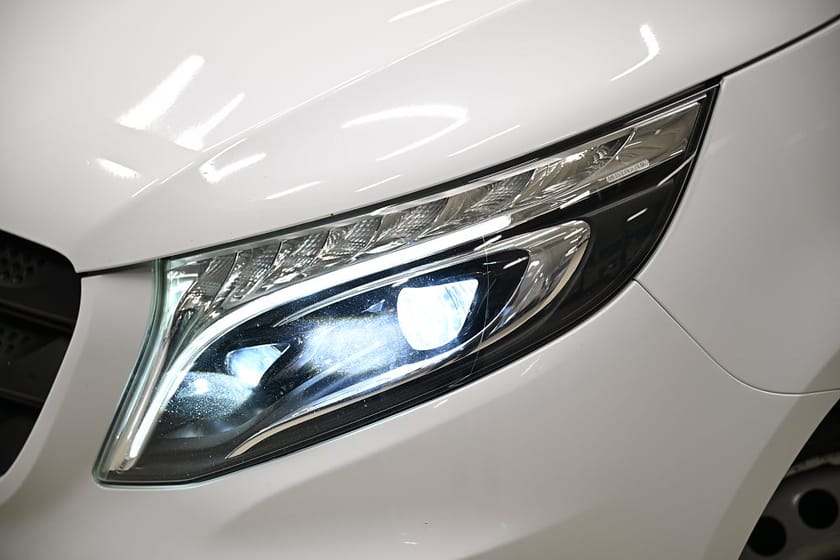 Bild 3 av Mercedes-Benz Vito 116 CDI 4MATIC 2.8t Extra-lång|Automat|LED|Nedlackad|Moms