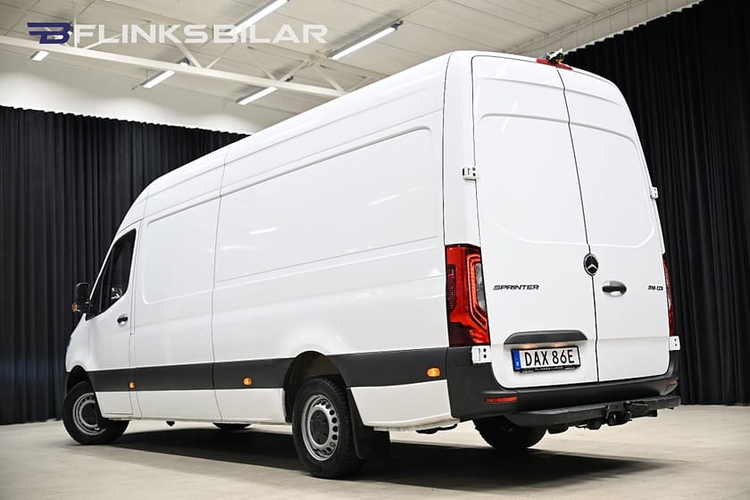Bild 4 av Mercedes-Benz Sprinter 316 CDI Panel Van 163HK L4 Automat|Drag|Värmare|LED|Backkamera