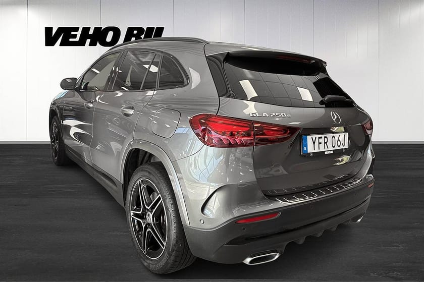 Bild 4 av Mercedes-Benz GLA 250 e