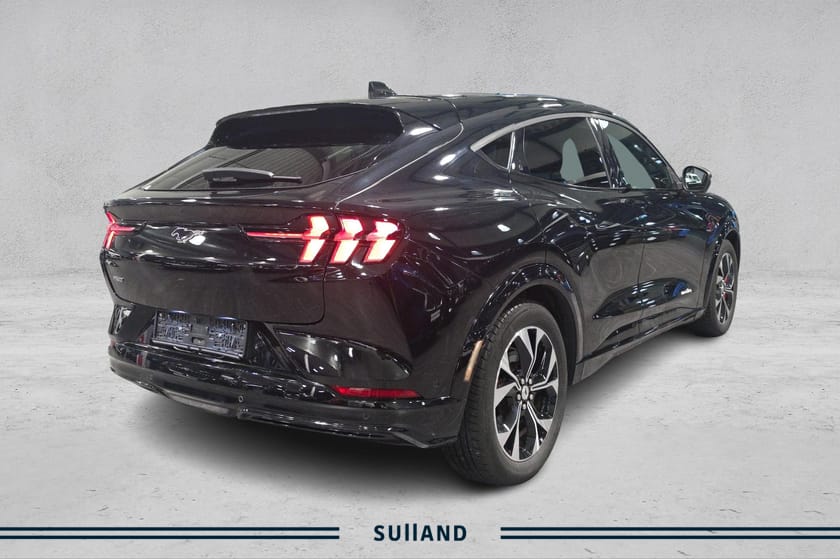 Bilde 5 av Ford Mustang Mach-E Long Range AWD Premium/Long Range/Skinn/App/360Kamera/El.stoler