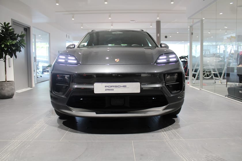 Bild 3 av Porsche Macan Electric 