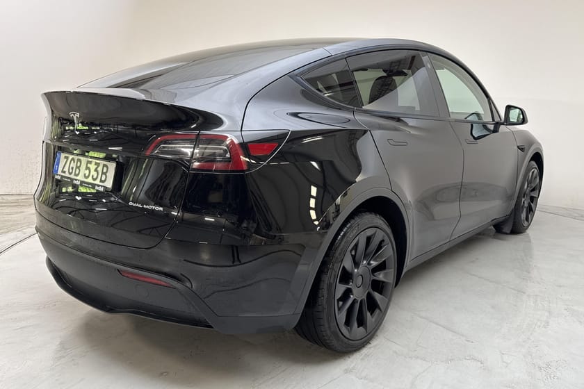 Bild 3 av Tesla Model Y Long Range AWD 