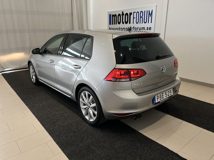 Bild 3 av Volkswagen Golf TDI 150hk 4M Drag Värmare