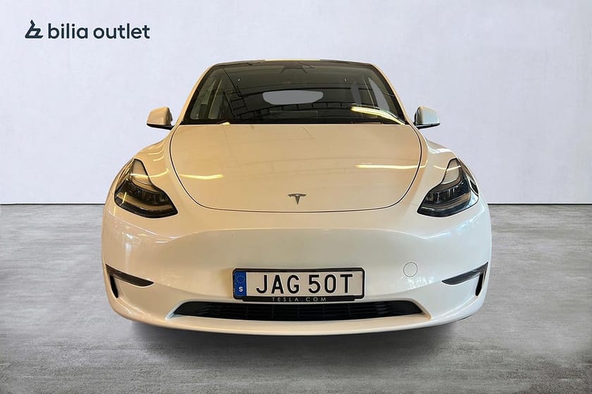 Bild 2 av Tesla Model Y Long Range AWD 514 Hk Panorama Autopilot Moms