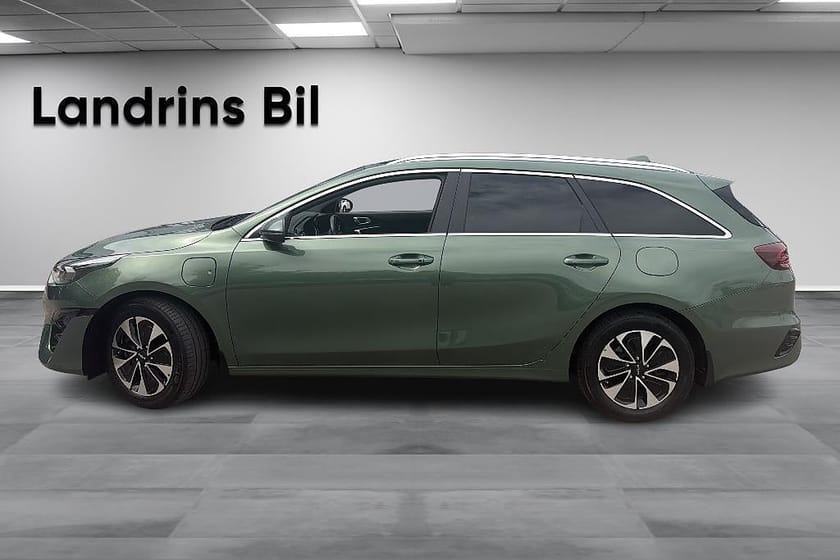 Bild 4 av Kia Ceed Sportswagon Plug-in Hybrid SW Advance *V-hjul*Värmare*dragkrok*
