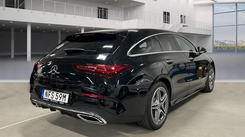 Bild 4 av Mercedes-Benz CLA 250 e Shooting Brake CLA250  SB  AMG Line Premium | Drag | 360 | Panorama