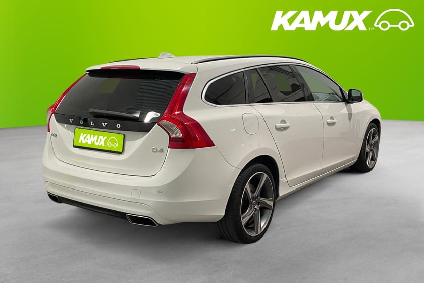 Bild 4 av Volvo V60 D4 Momentum D-värmare Sensorer 181hk