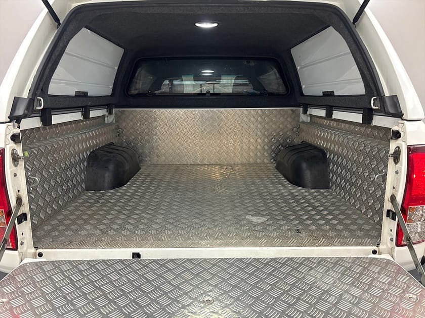 Bild 4 av Toyota Hilux Dubbelhytt 2.4 AWD Aut Drag Läder Kamera Värmare MOMS