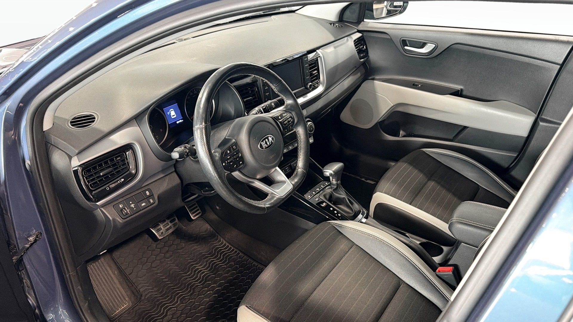 Kia Stonic 2019, bild 7/9