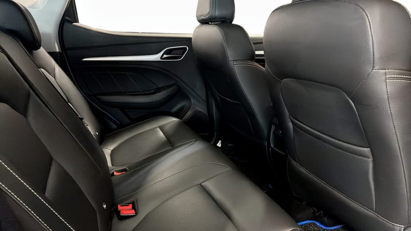 Bild 5 av MG ZS EV LUXURY 45 KWH