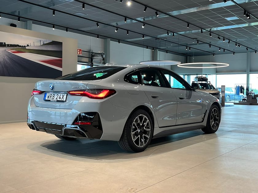 Bild 4 av BMW i4 eDrive40 Gran Coupé M Sport Drag Rattvärme D/A 4,95%