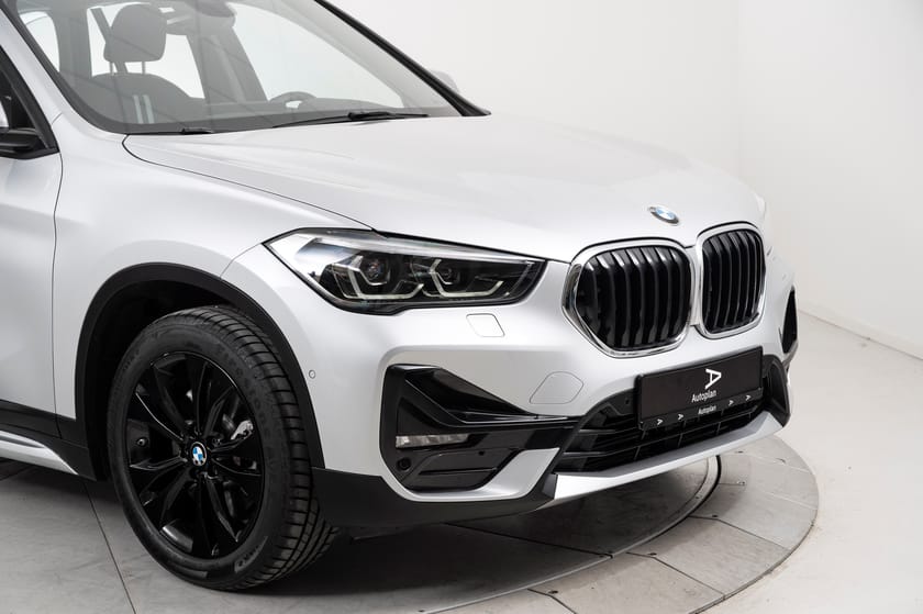Bilde 3 av BMW X1 xDrive25e Cruise/Krok/Kamera/HUD