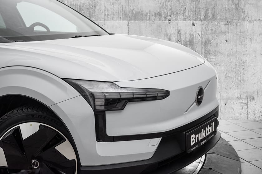 Bilde 2 av Volvo EX30 Twin Motor Performance