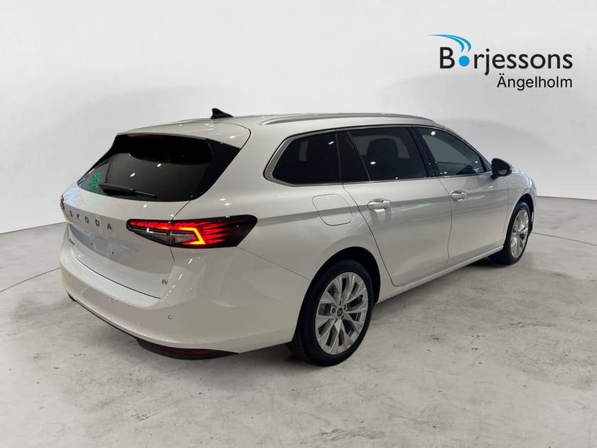 Bild 3 av Škoda Superb iV Kombi