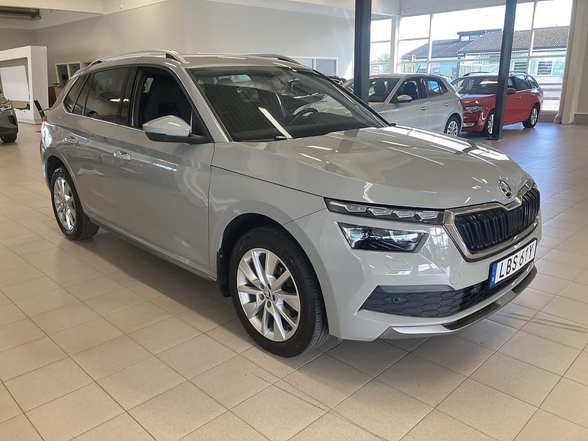 Bild 1 av Škoda Kamiq Skoda STYLE 1,0 TSI 110 DSG Drag Backkamera Klima