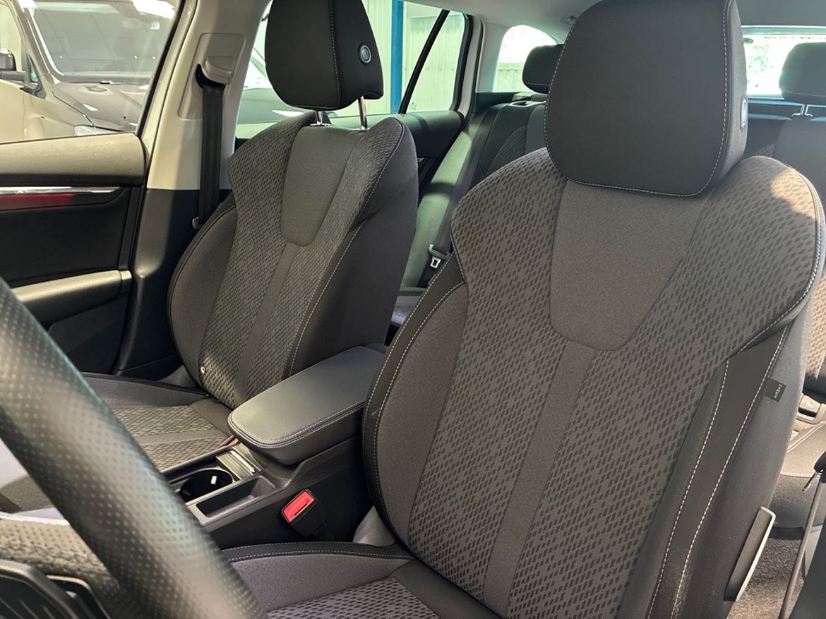 Škoda Škoda Octavia Kombi — bild 13