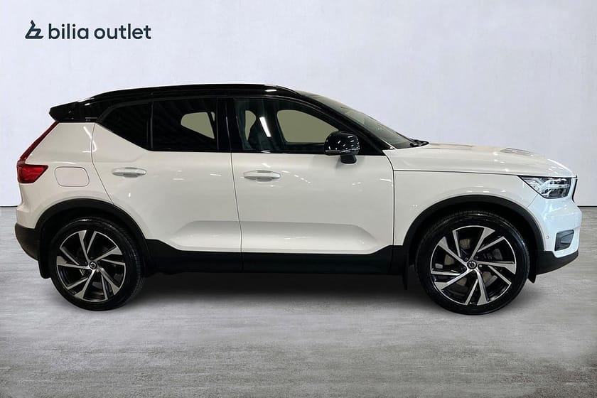 Bild 4 av Volvo XC40 Recharge T5 Plug-in R-Design Pano 360°kam Drag H&K Navi