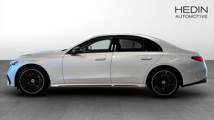 Bild 2 av Mercedes-Benz E 300 e AMG Line Burmester Dragkrok