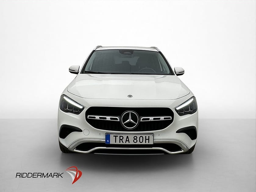 Bild 2 av Mercedes-Benz GLA 250 e 8G-DCT 218hk Burmester Navi Kamera