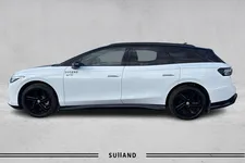 Thumnail bilde 1 av Volkswagen ID.7 GTX Tourer