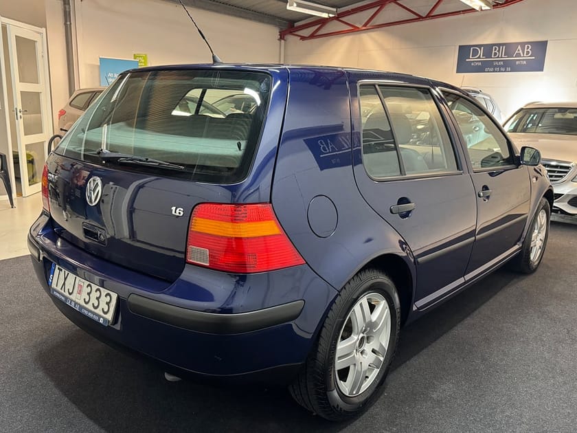 Bild 4 av Volkswagen Golf 5-dr 1.6 105hk Basis|NYBESS|NYSERV|SoV|