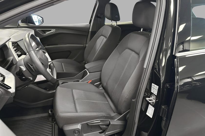 Bilde 2 av Audi Q4 40 e-tron 40, En eier, Norsk bil, Stilig design